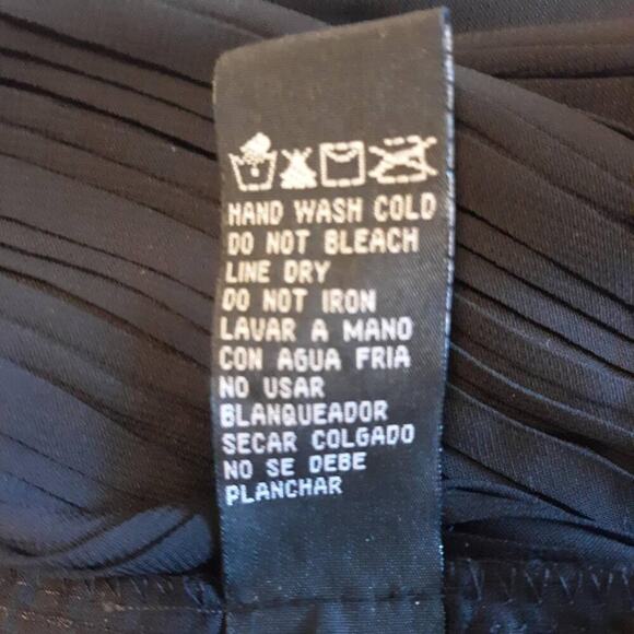 2 Piece Shell & Jacket Black Mini Pleat Beaded Set Size 14 Holiday Wear LNC - Picture 11 of 12